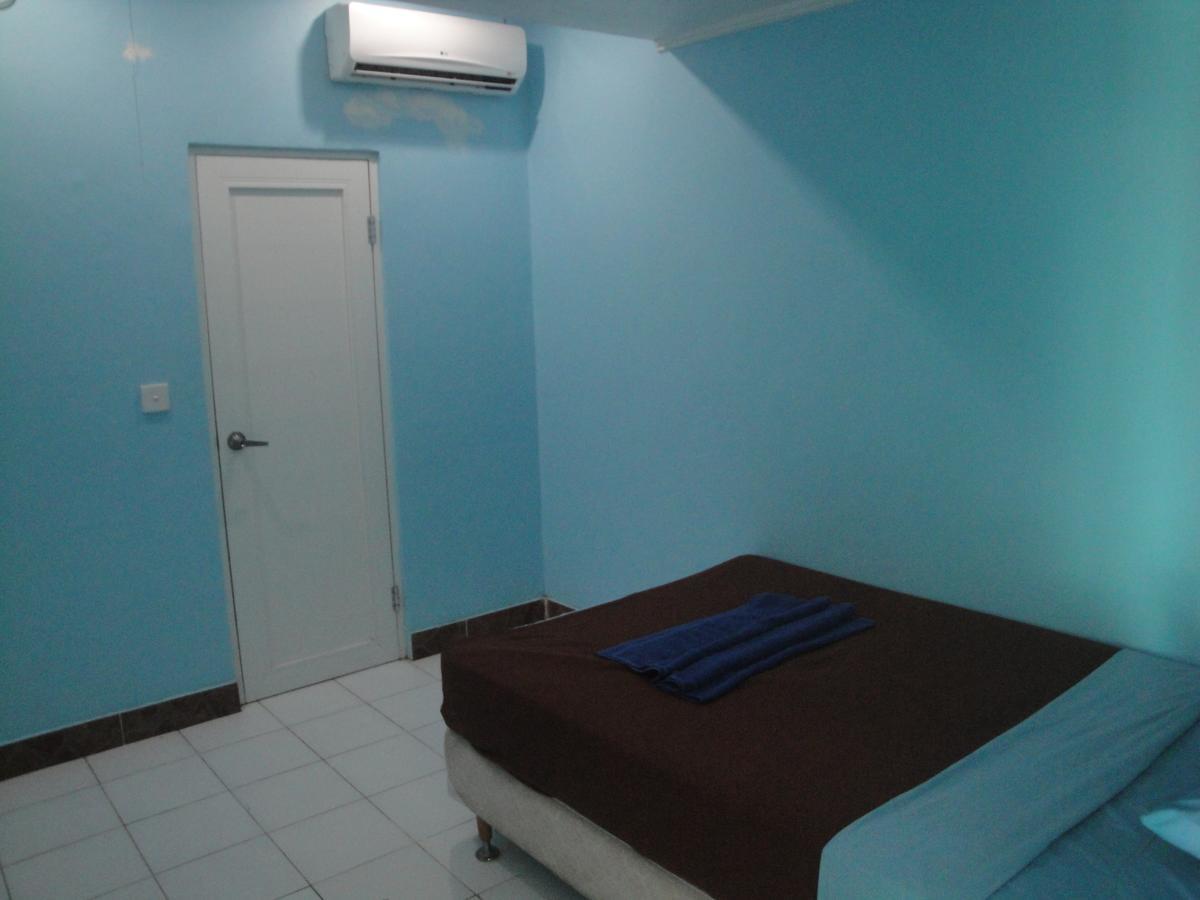Yoyo'S Hotel Sekongkang Luaran gambar