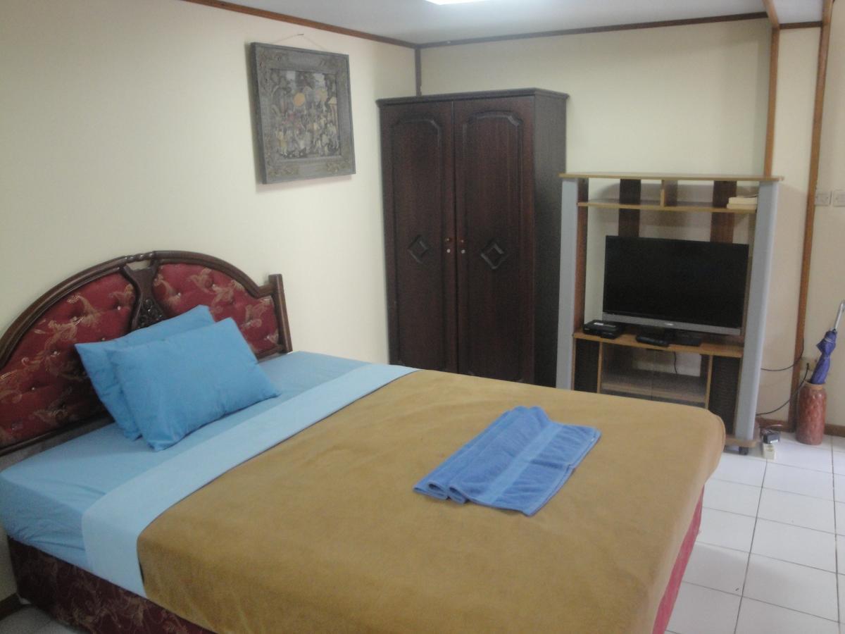Yoyo'S Hotel Sekongkang Luaran gambar