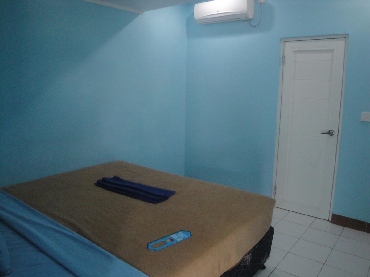 Yoyo'S Hotel Sekongkang Luaran gambar