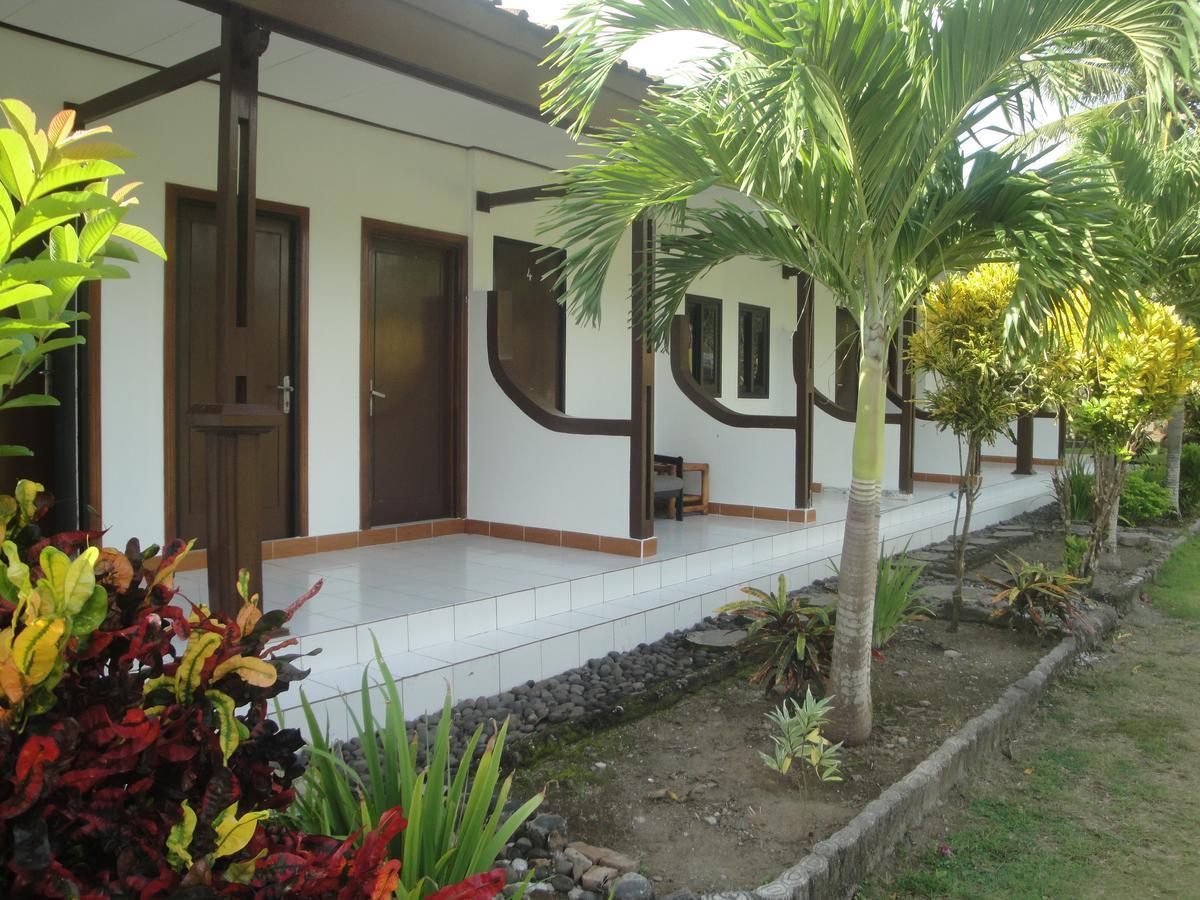 Yoyo'S Hotel Sekongkang Luaran gambar